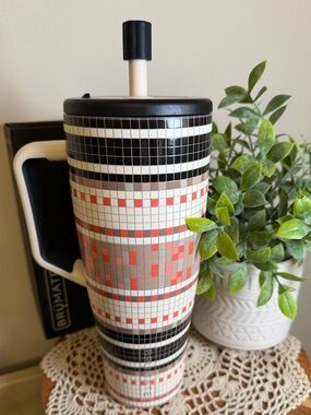 BRÜMATE x ANTHROPOLOGIE Black Motif Tumbler – Pre-Loved